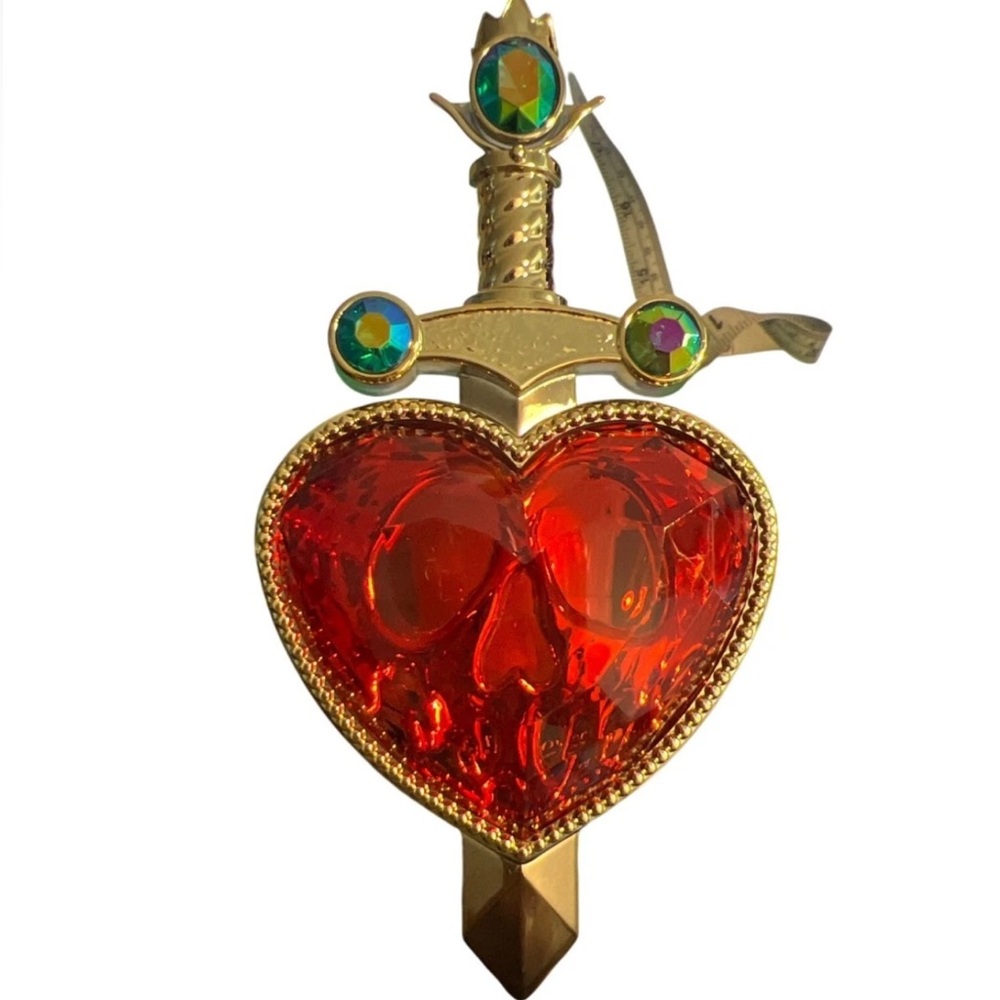Disney Villains Evil Queen Pierced Heart Scent Control Wildflower Plug Ins NWT